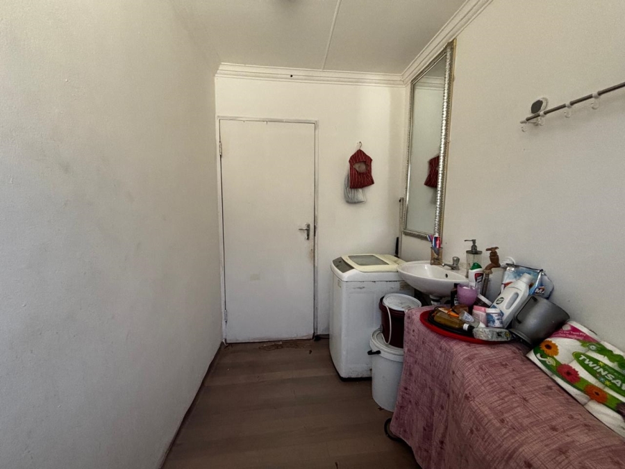 2 Bedroom Property for Sale in Forest Village Western Cape